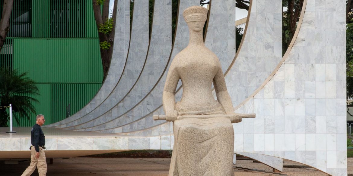 stf-tem-tres-votos-para-obrigar-pm-a-informar-suspeito-sobre-direito stf-tem-tres-votos-para-obrigar-pm-a-informar-suspeito-sobre-direito