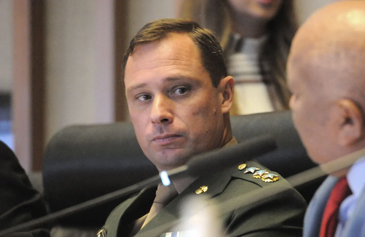 apos-3-anos-da-tentativa-de-golpe,-cid-e-o-primeiro-a-comecar-a-cumprir-pena