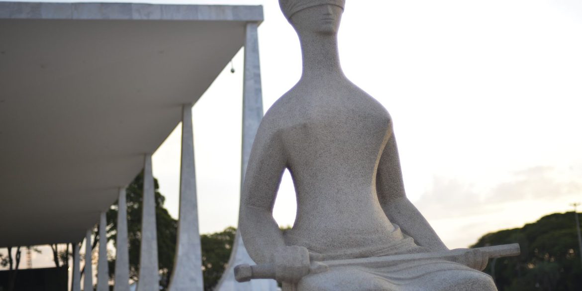 ex-assessor-de-moraes-vira-reu-no-supremo